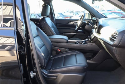 2025 Chevrolet Traverse FWD LT