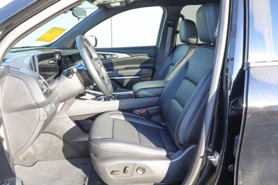 2025 Chevrolet Traverse FWD LT