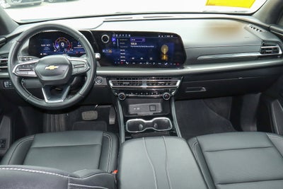 2025 Chevrolet Traverse FWD LT