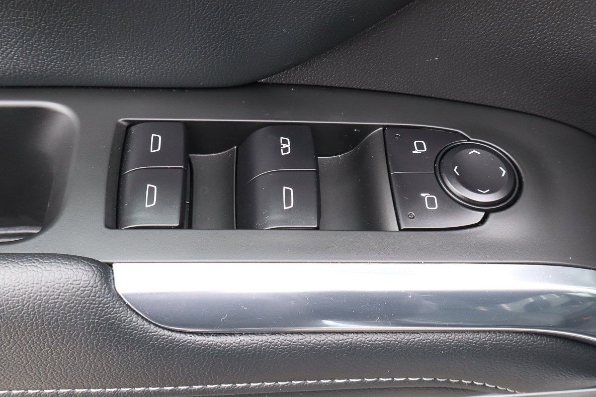 2025 Chevrolet Traverse FWD LT