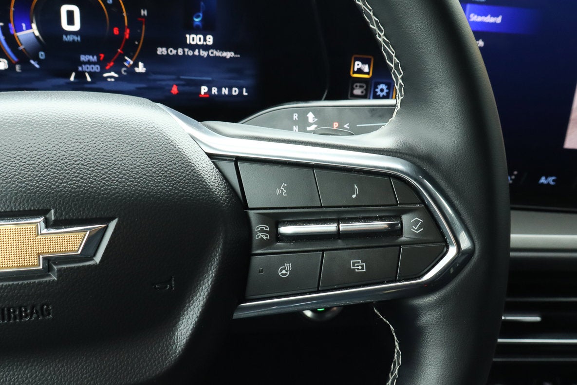 2025 Chevrolet Traverse FWD LT