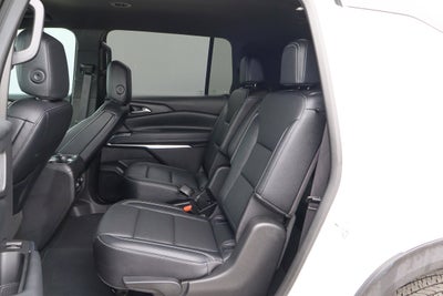 2025 Chevrolet Traverse FWD LT