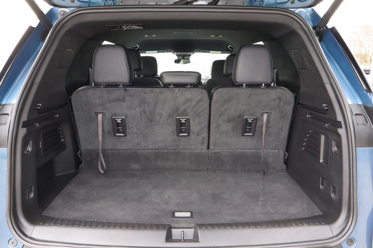 2025 Chevrolet Traverse FWD LT