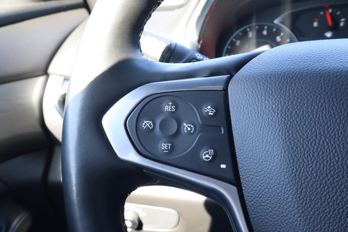 2023 Chevrolet Traverse FWD 4dr LT Leather