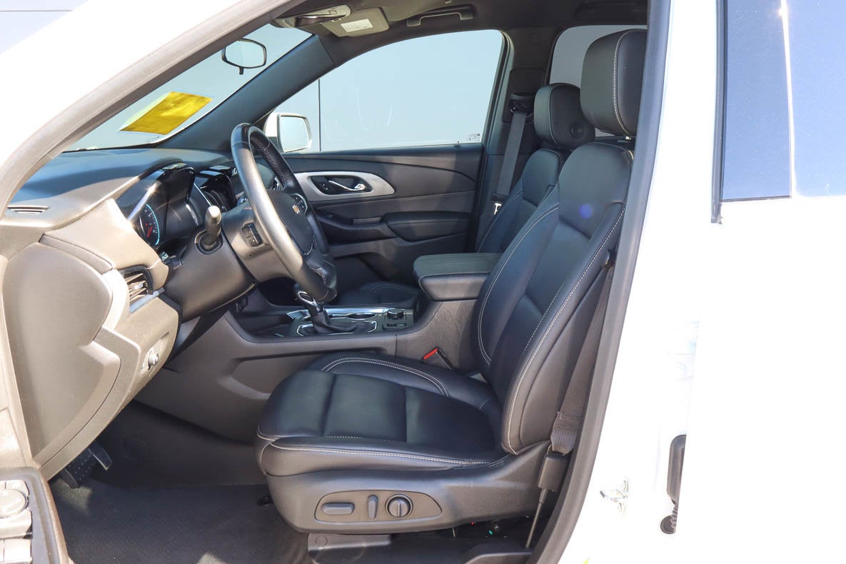 2023 Chevrolet Traverse FWD 4dr LT Leather