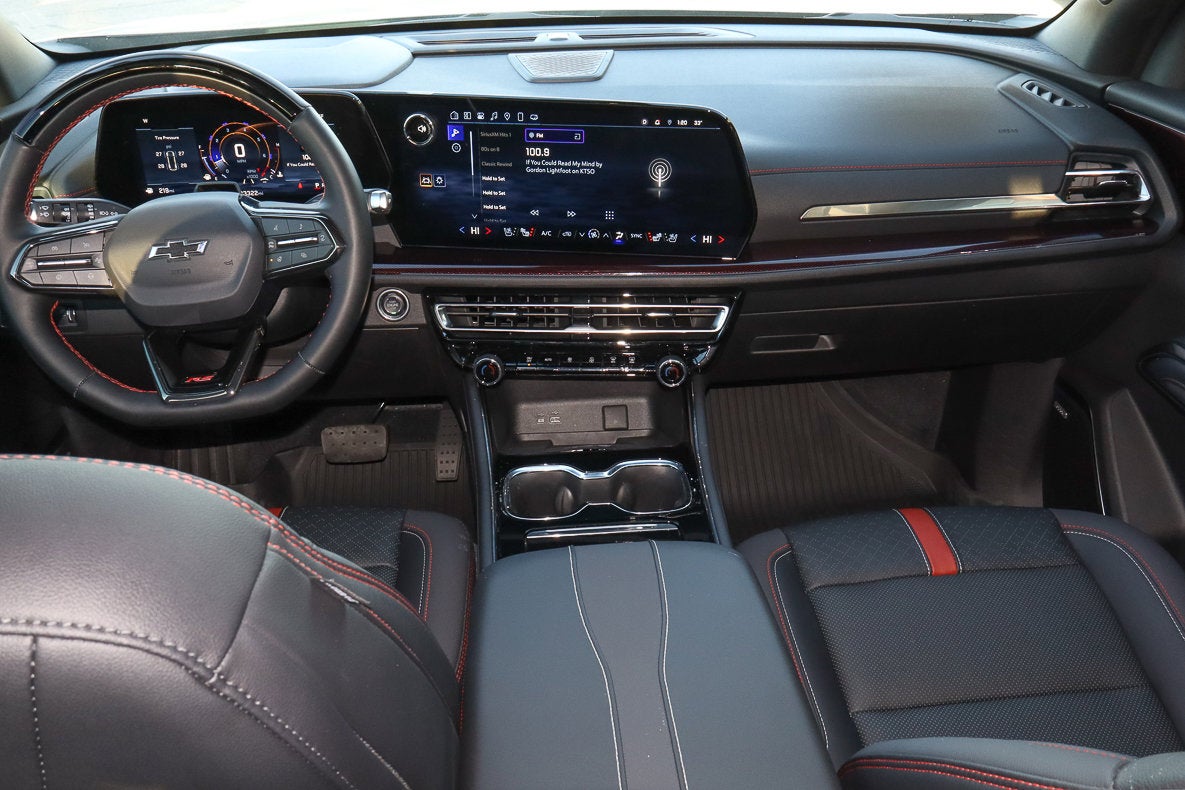 2025 Chevrolet Traverse FWD 4dr RS w/1RS