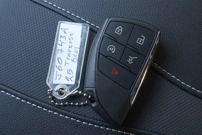 2025 Chevrolet Traverse FWD 4dr RS w/1RS