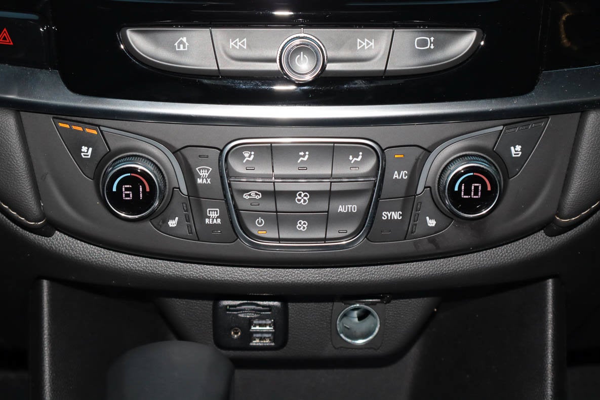 2024 Chevrolet Traverse Limited FWD 4dr Premier