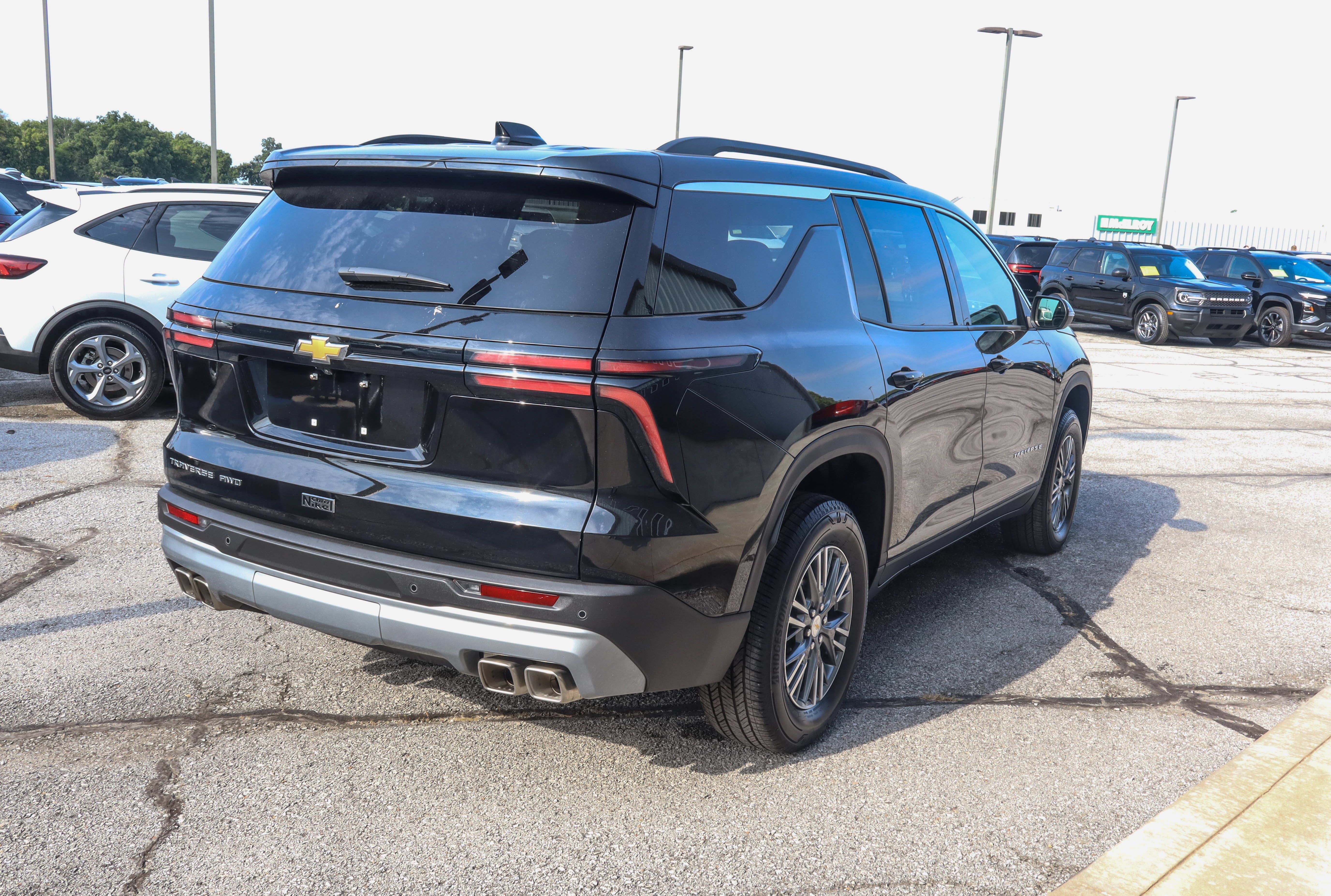 2026 Chevrolet Traverse AWD 4dr LT w/2LT