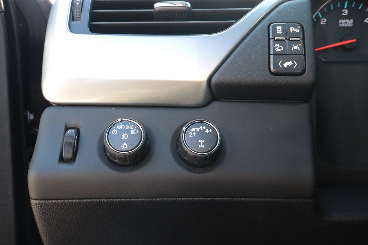 2019 Chevrolet Suburban 4WD 4dr 1500 LT