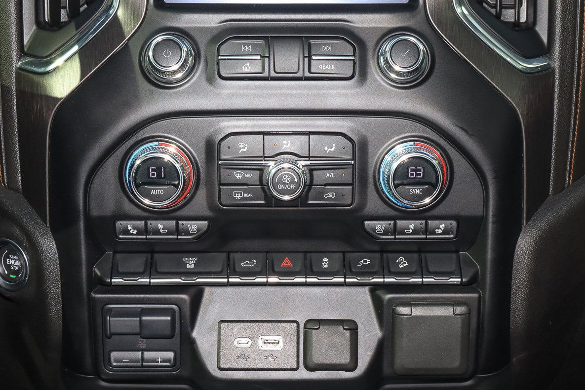 2023 GMC Sierra 2500HD AT4