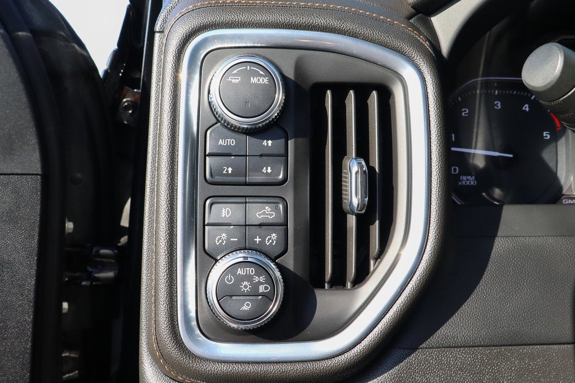 2023 GMC Sierra 2500HD AT4