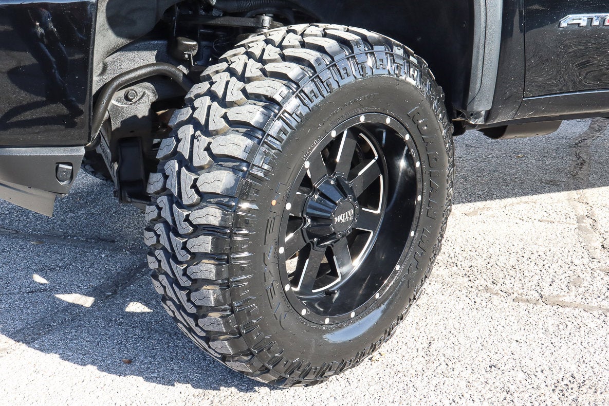 2023 GMC Sierra 2500HD AT4