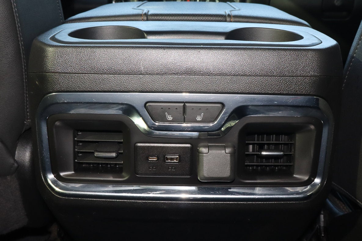 2023 GMC Sierra 2500HD AT4