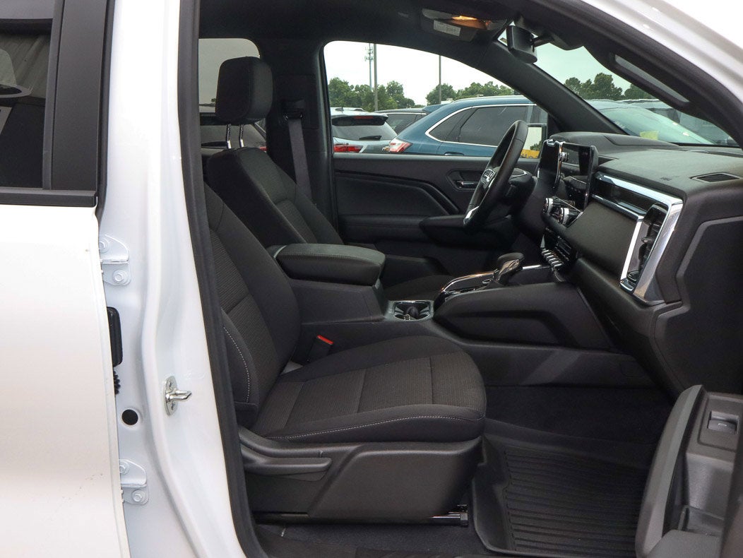 2024 GMC Canyon 4WD Crew Cab Elevation