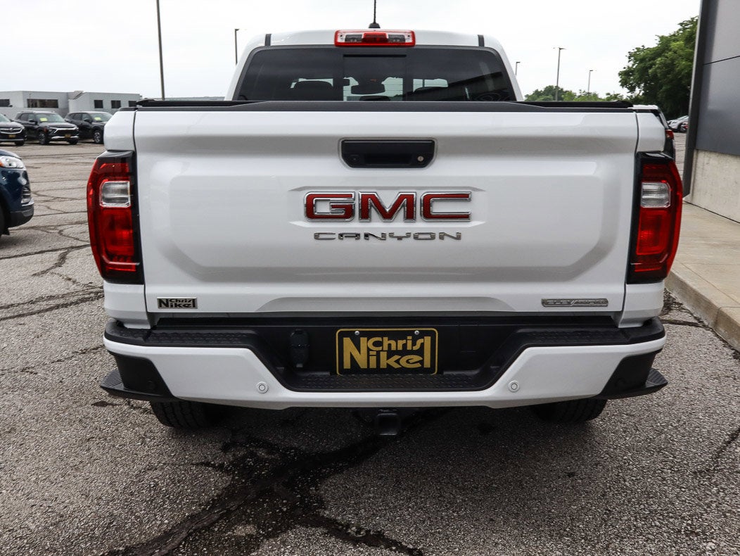 2024 GMC Canyon 4WD Crew Cab Elevation