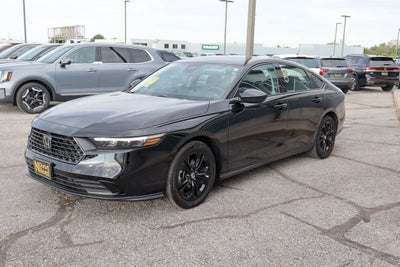 2025 Honda Accord Sedan SE CVT