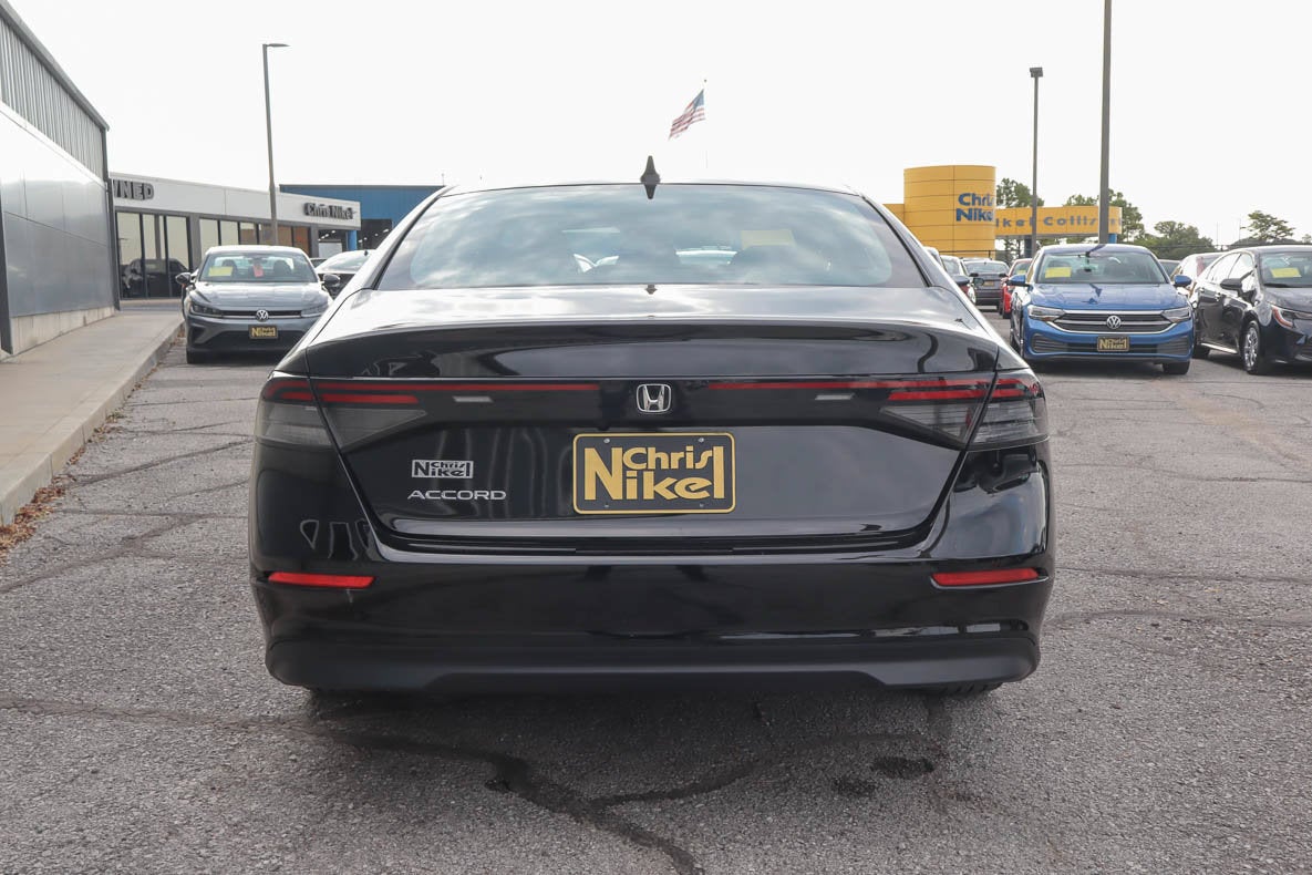 2025 Honda Accord Sedan SE CVT