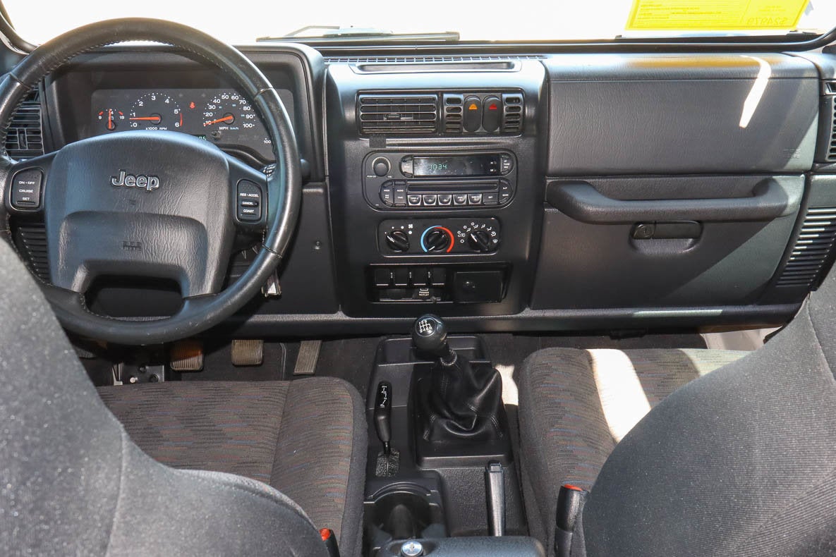 2005 Jeep Wrangler 2dr X