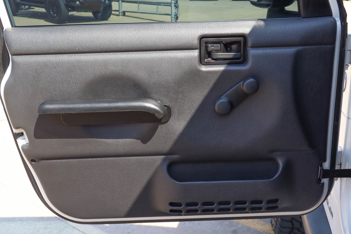 2005 Jeep Wrangler 2dr X
