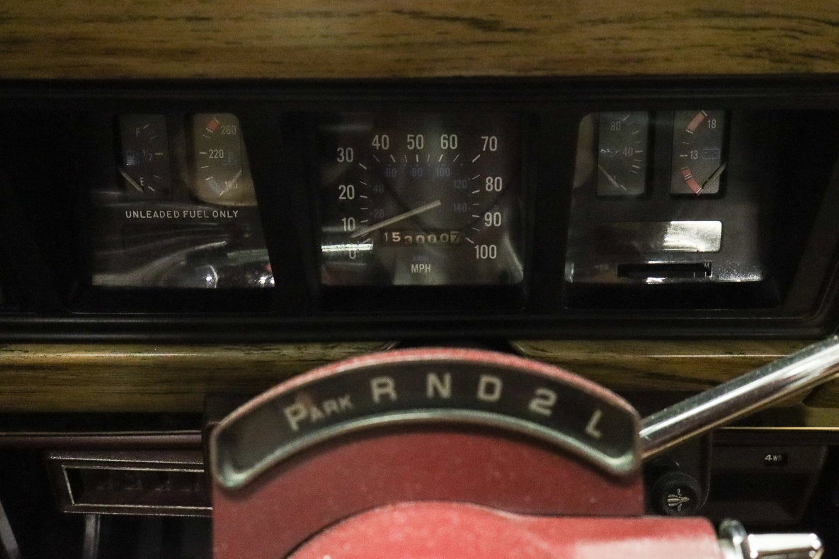 1987 Jeep GRAND WAGONEER Base