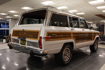 1987 Jeep GRAND WAGONEER Base