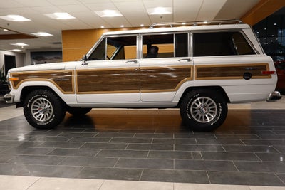 1987 Jeep GRAND WAGONEER Base