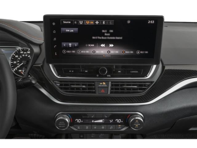 2025 Nissan Altima SR FWD