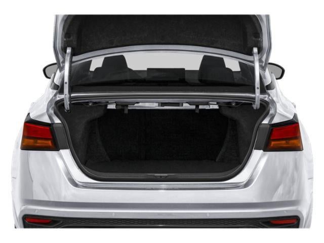 2025 Nissan Altima SR FWD