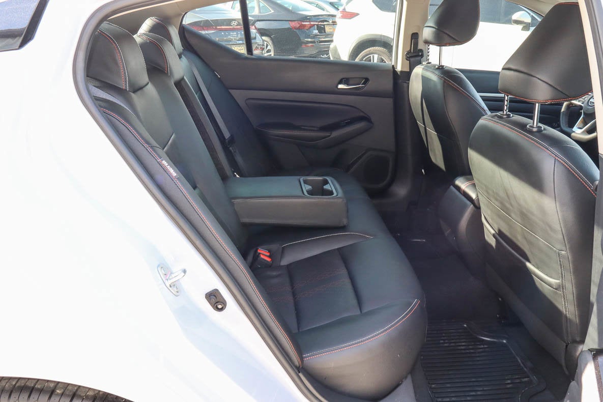 2025 Nissan Altima SR FWD