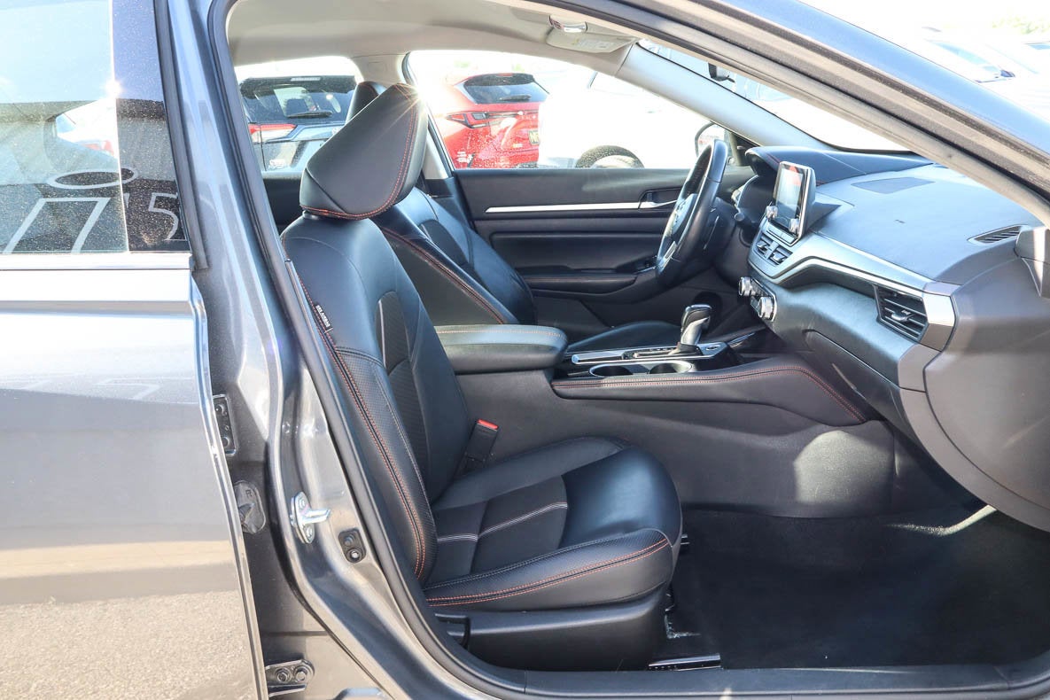 2024 Nissan Altima 2.5 SR Sedan