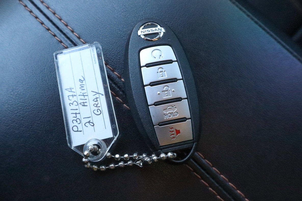 2021 Nissan Altima 2.5 SR