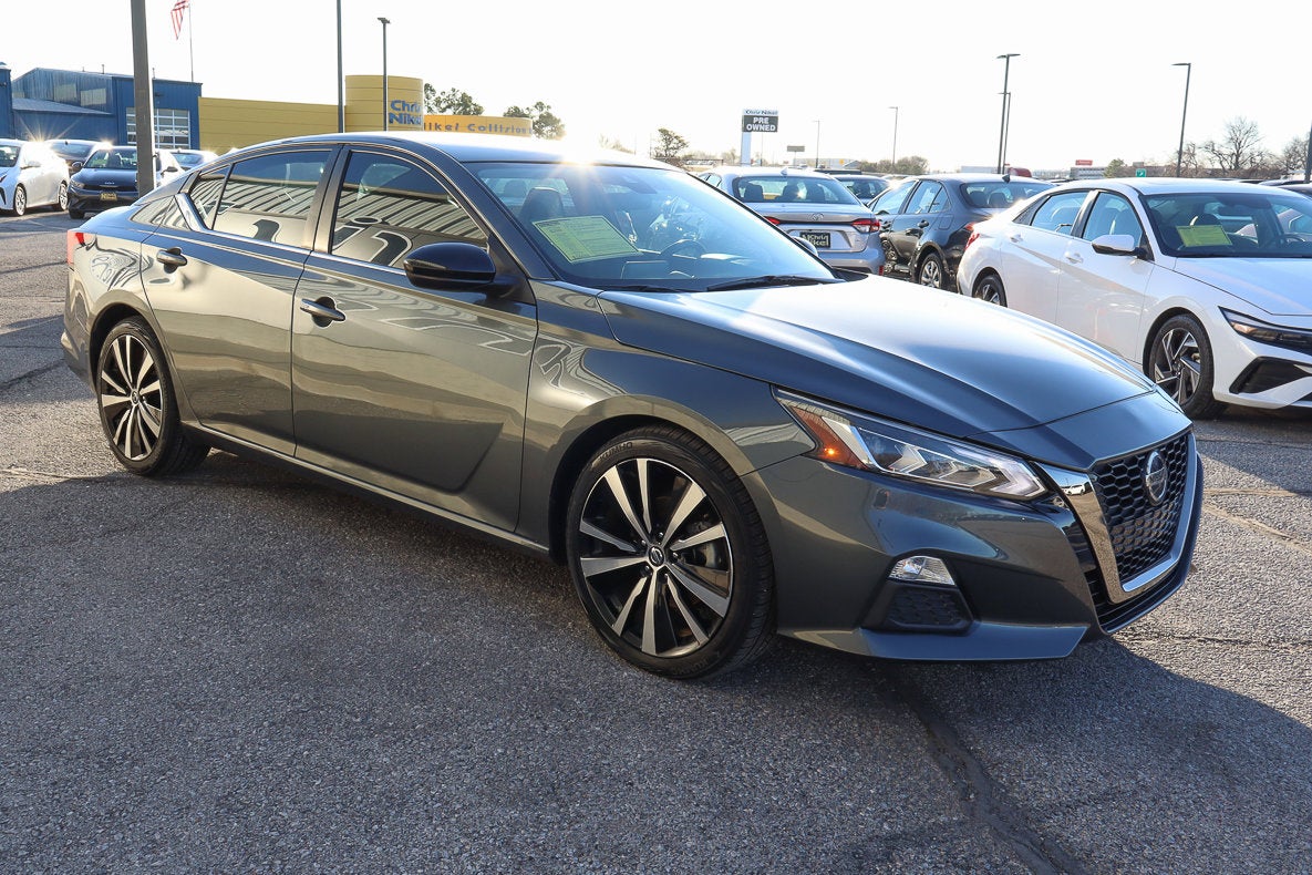 2021 Nissan Altima 2.5 SR