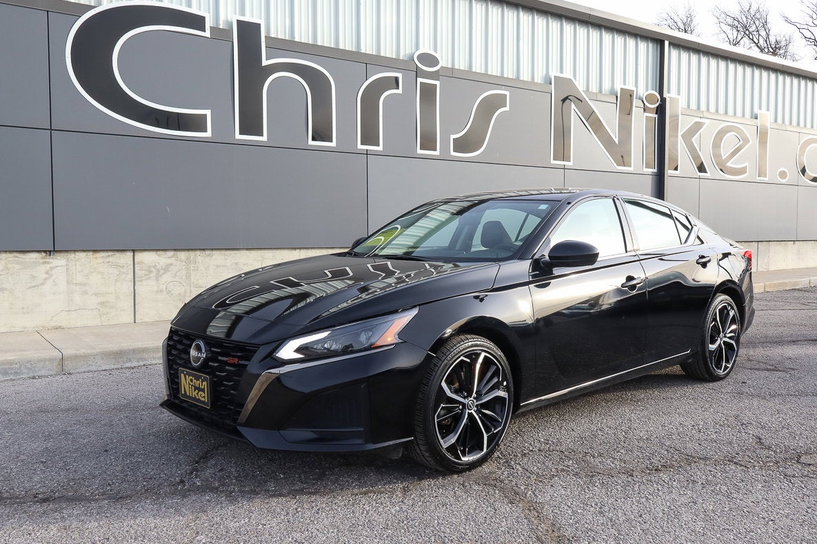 2024 Nissan Altima SR