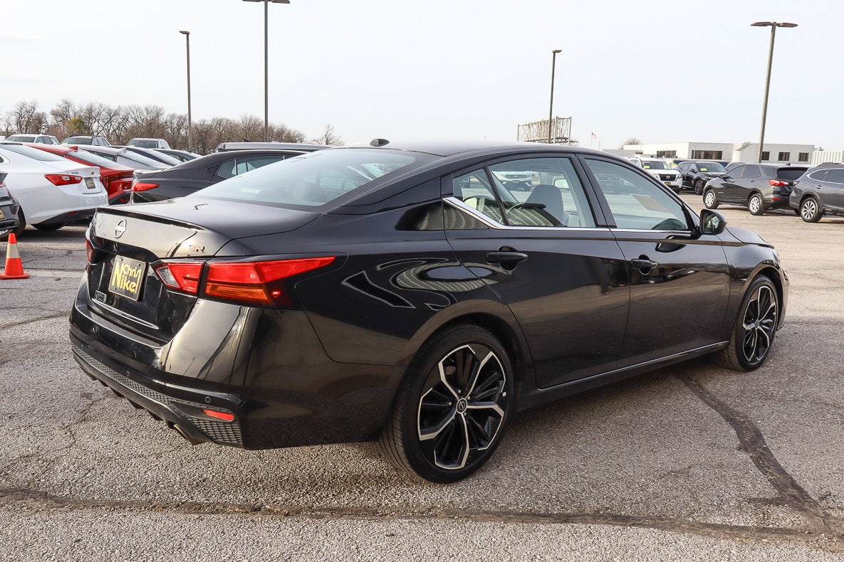 2024 Nissan Altima 2.5 SR Sedan