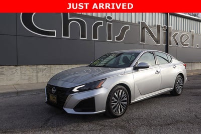 2023 Nissan Altima 2.5 SV Sedan