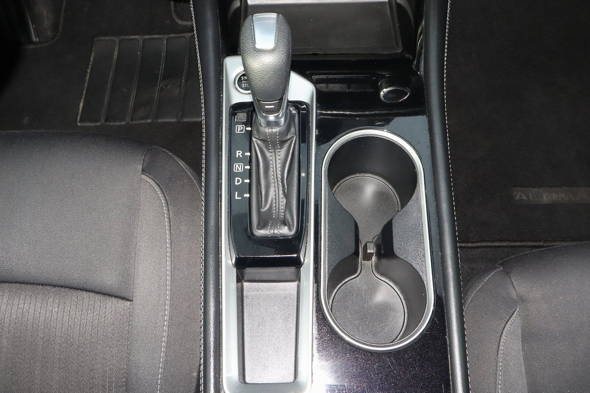 2023 Nissan Altima 2.5 SV Sedan