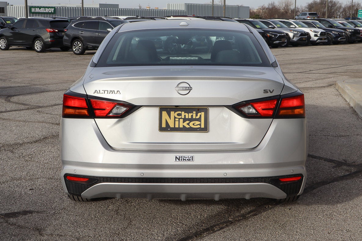 2023 Nissan Altima 2.5 SV Sedan