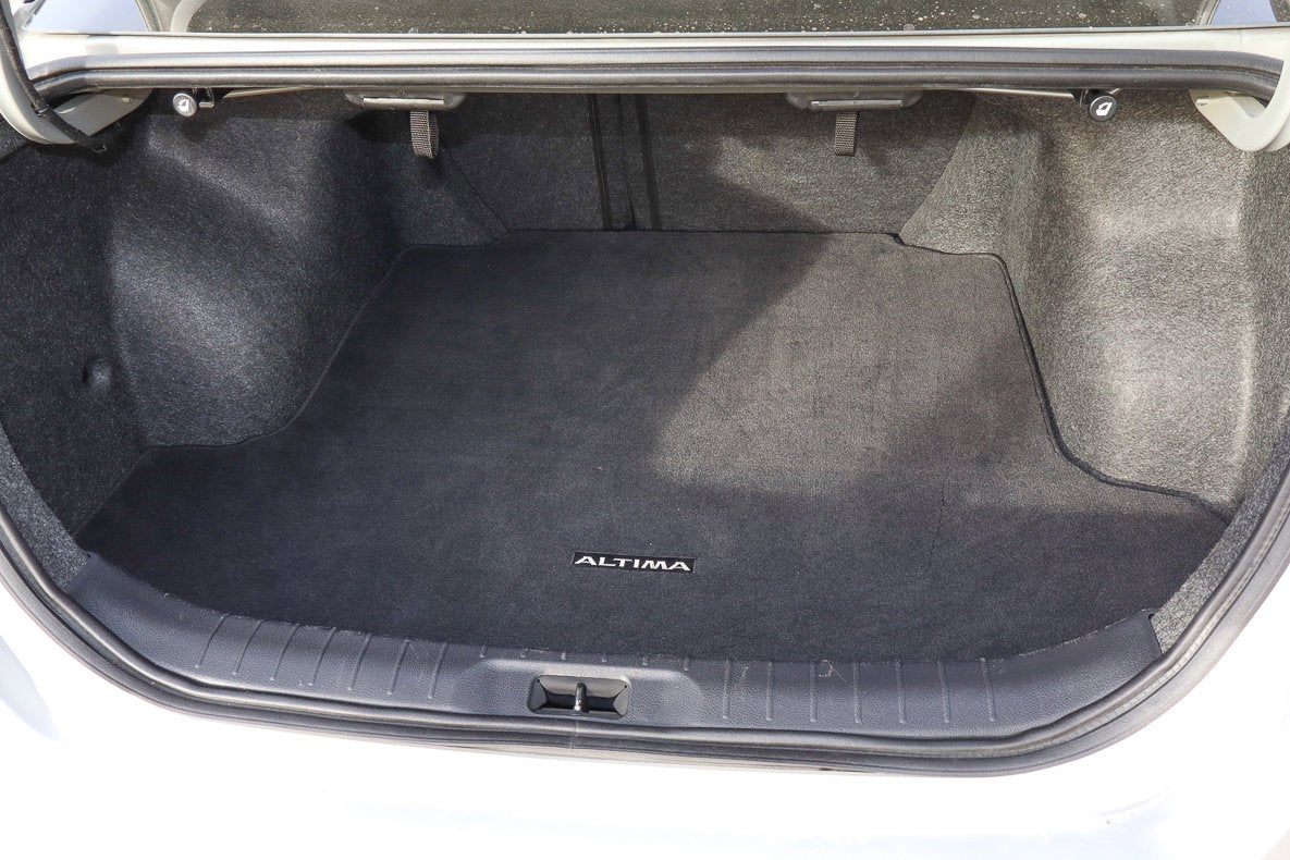 2023 Nissan Altima 2.5 SV Sedan