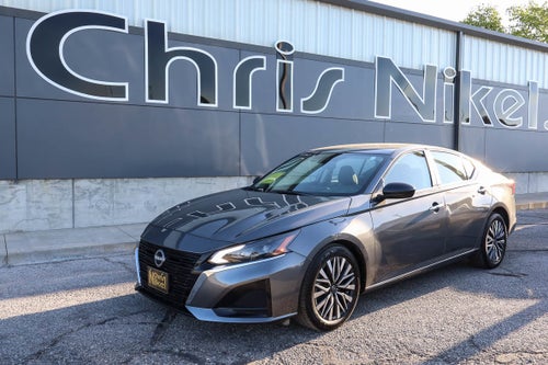 2025 Nissan Altima SV FWD