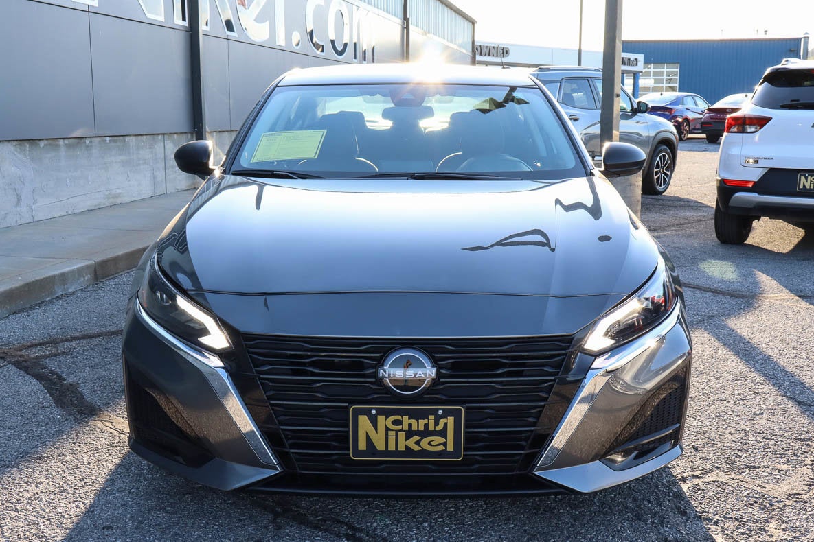2025 Nissan Altima SV FWD