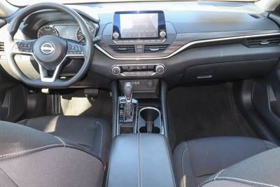 2024 Nissan Altima 2.5 SV Sedan