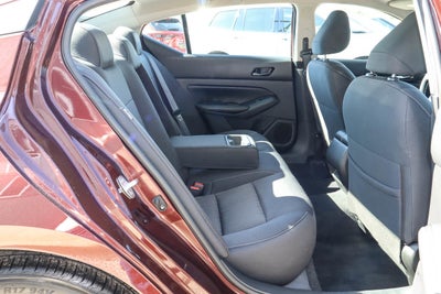 2024 Nissan Altima 2.5 SV Sedan