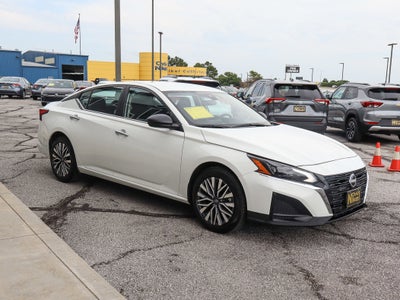 2025 Nissan Altima SV FWD