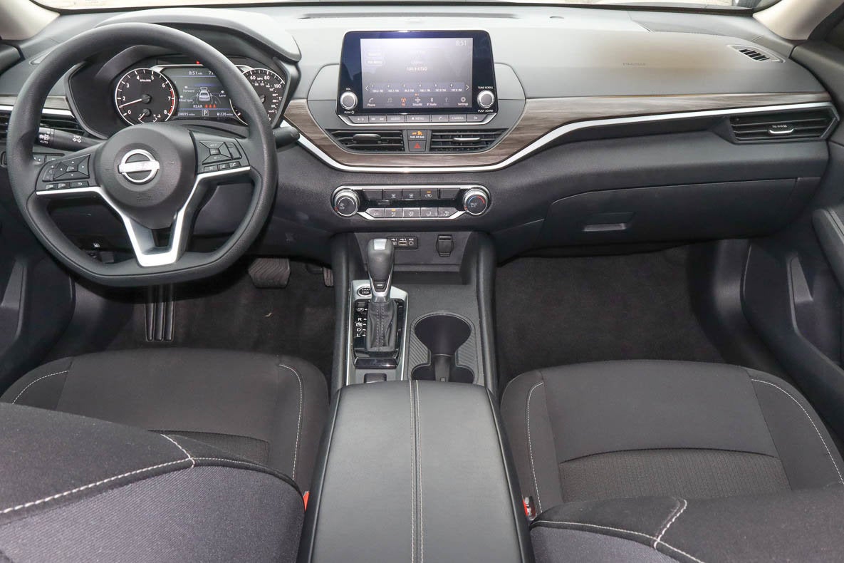 2025 Nissan Altima SV AWD