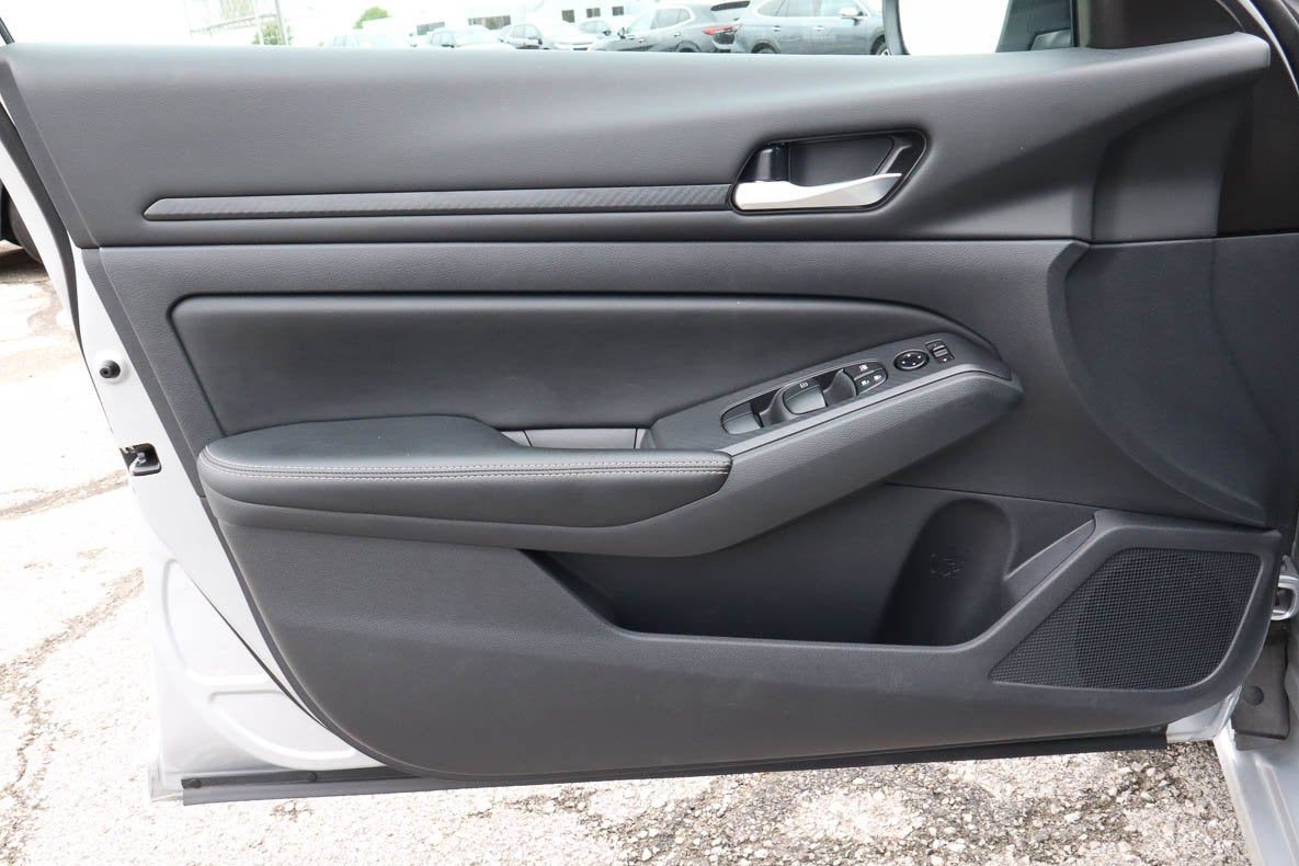 2025 Nissan Altima SV AWD