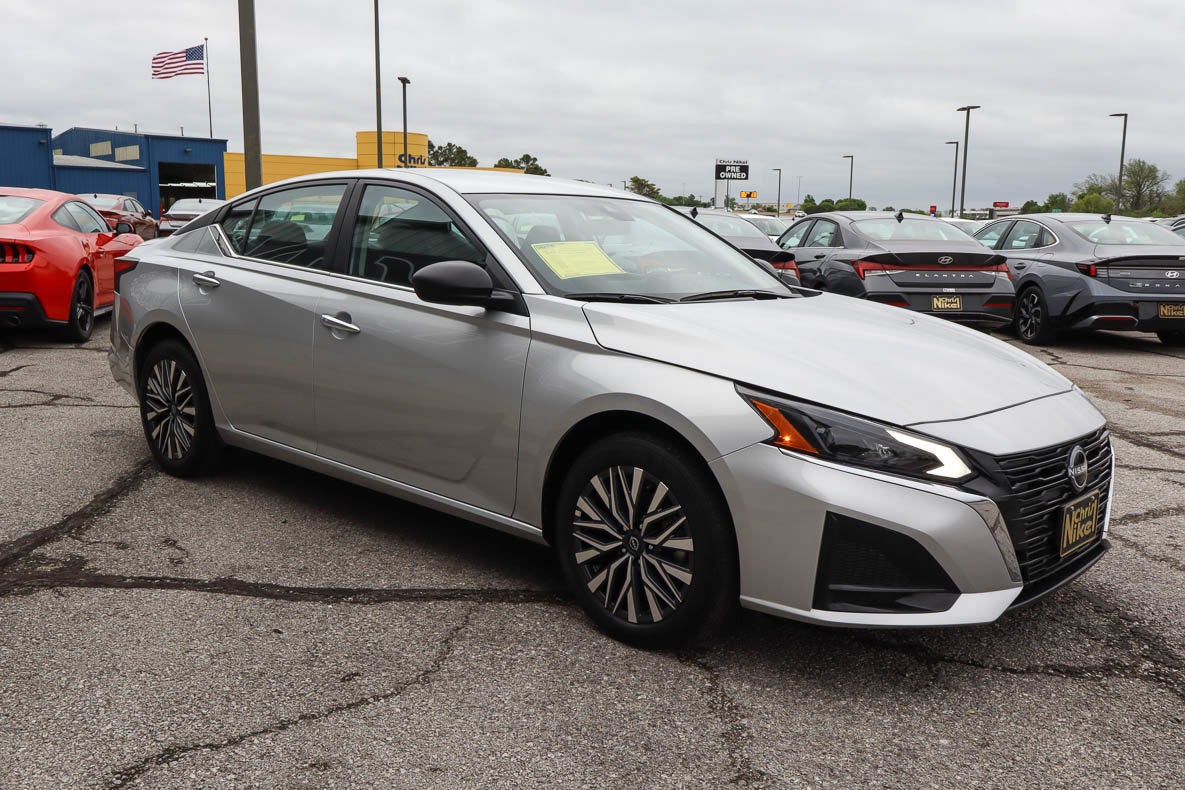 2025 Nissan Altima SV AWD