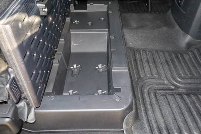 2017 Nissan Titan 4x4 Crew Cab SL