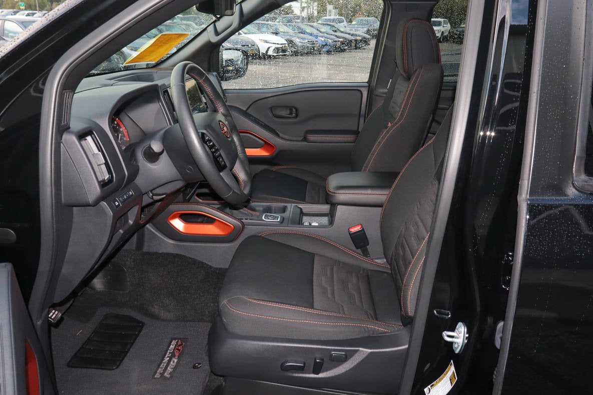 2026 Nissan Frontier Crew Cab 4x4 PRO-4X