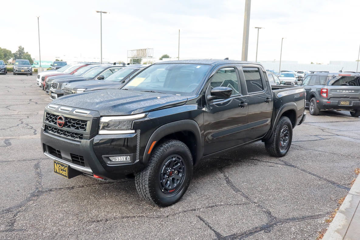 2026 Nissan Frontier Crew Cab 4x4 PRO-4X